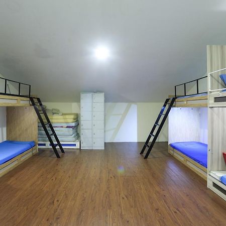 Spot On 90236 Zigzag Travellers Home Kuala Lumpur Exterior foto