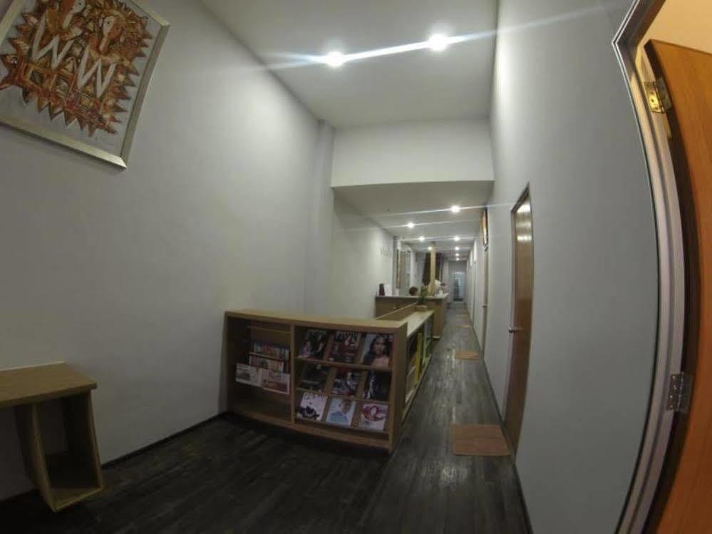 Spot On 90236 Zigzag Travellers Home Kuala Lumpur Exterior foto